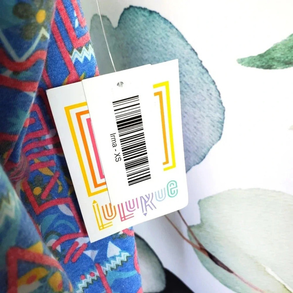 LULAROE | Irma Tunic in Cool Abstract Print sz XS - Picture 4 of 6